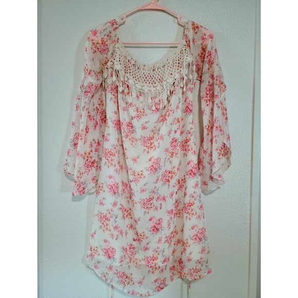 Bo Bel Tops - Womens Boho Chic Style Top Pink Floral With Split Sleeves And Drawstring Size S